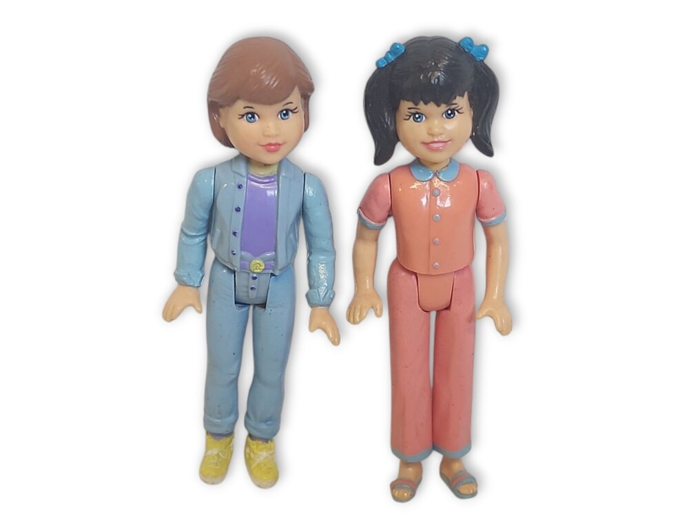 VTG 1990's L.G.T.I. Galoob Secret Places Family Room Mom & Daughter Figures 4"